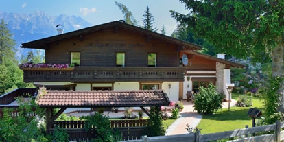Pensionen - Garage für Zweiräder - Tirol - Gästehaus Schwaninger - Sommertraum - Gästehaus Schwaninger