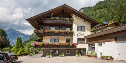 Pensionen - Art der Pension: Ferienwohnung - Ramsau im Zillertal - Gästehaus Gisela