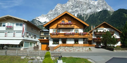 Pensionen - Restaurant - Tirol - Gästehaus Almrausch