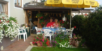 Pensionen - Kössen - ...gemütliches Platzerl! - Gästehaus Neumayer