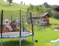 Frühstückspension: Spielplatz - Ferienwohnungen Haus Bergfried
