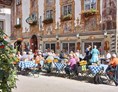Frühstückspension: Restaurant- Terrasse  - Traditionsgasthaus Alpenrose GMBH Mittenwald