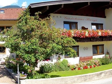 Frühstückspension: Gästehaus Burgi