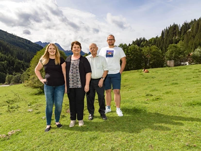 Pensionen - Parkplatz: kostenlos bei der Pension - Alpbach - Gastgeber Familie - Anja's Schönblick - Bed & Breakfast