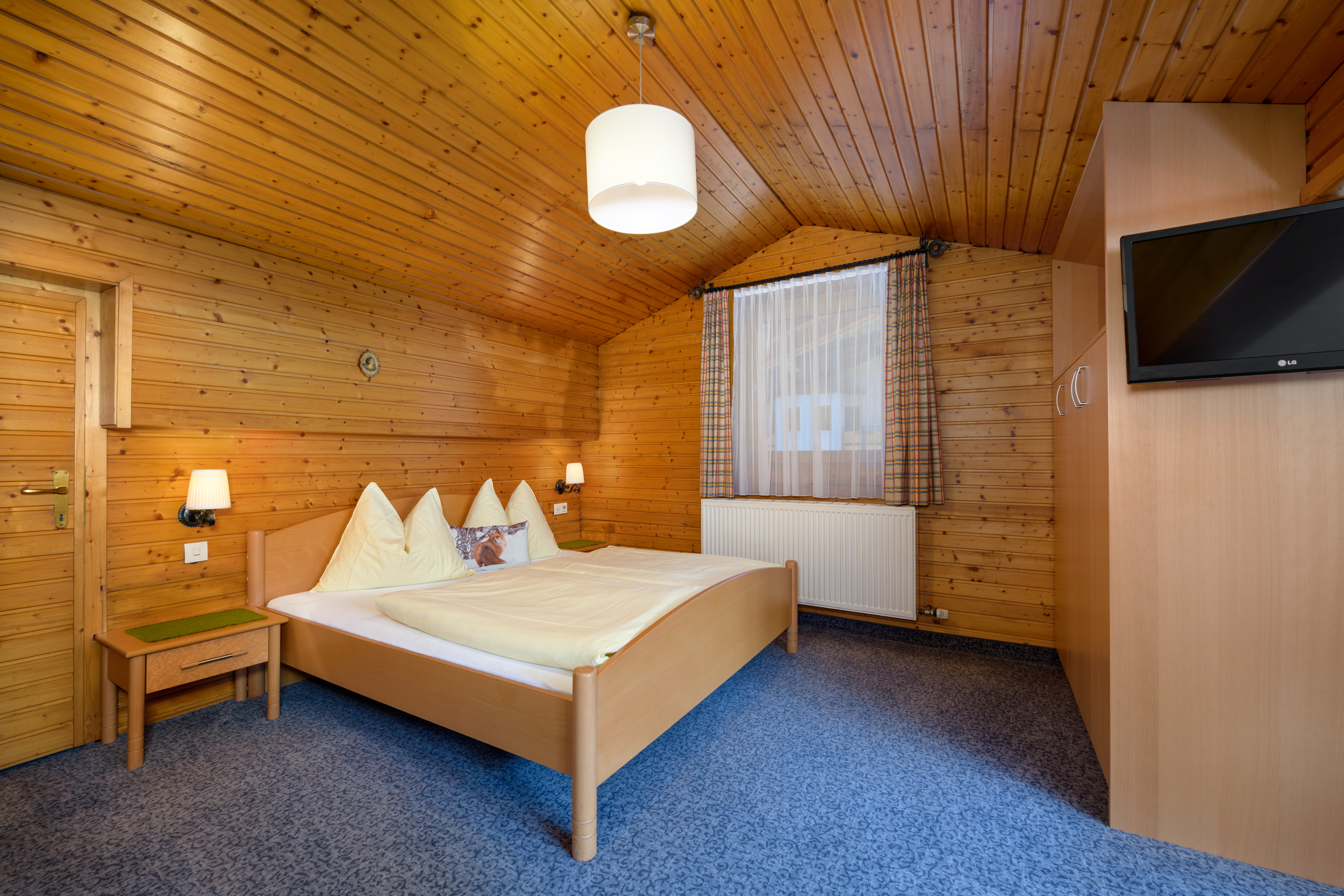 Pensionen - Flachau - Haus Enzian