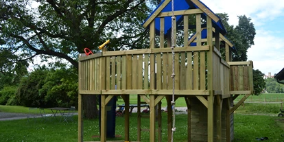 Pensionen - Region Chiemsee - Spielplatz - Niederauer Hof