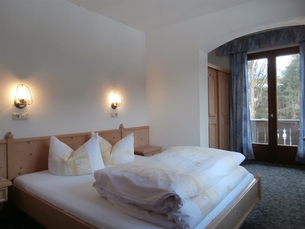 SCHWÜWONG - Pension Moser Zimmerkategorien Kreuzjoch