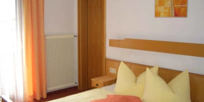 Pensionen - Serfaus - Doppelzimmer der Wohnung PITZTAL - Haus Brigitte
