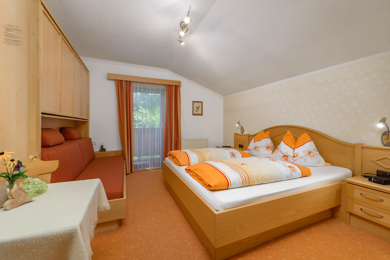 Pensionen - Flachau - Mehrbettzimmer - Pension Erz-Anger