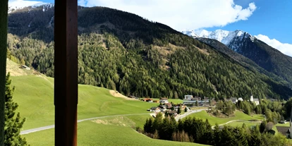 Pensionen - Frühstück: Frühstücksbuffet - Osttirol - Ausblick genießen - Bergerhof