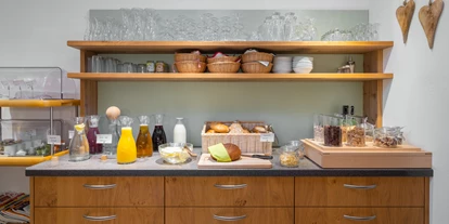 Pensionen - Frühstück: Frühstücksbuffet - Osttirol - Frühstücksbuffet mit vielen hausgemachten und regionalen Köstlichkeiten - Bergerhof