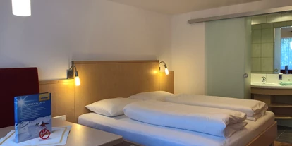 Pensionen - Serfaus - Apartment CLASSIC - Zimmer - Chalet Central