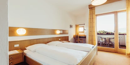 Pensionen - Neumarkt - Doppelzimmer mit Balkon - Pension Stern