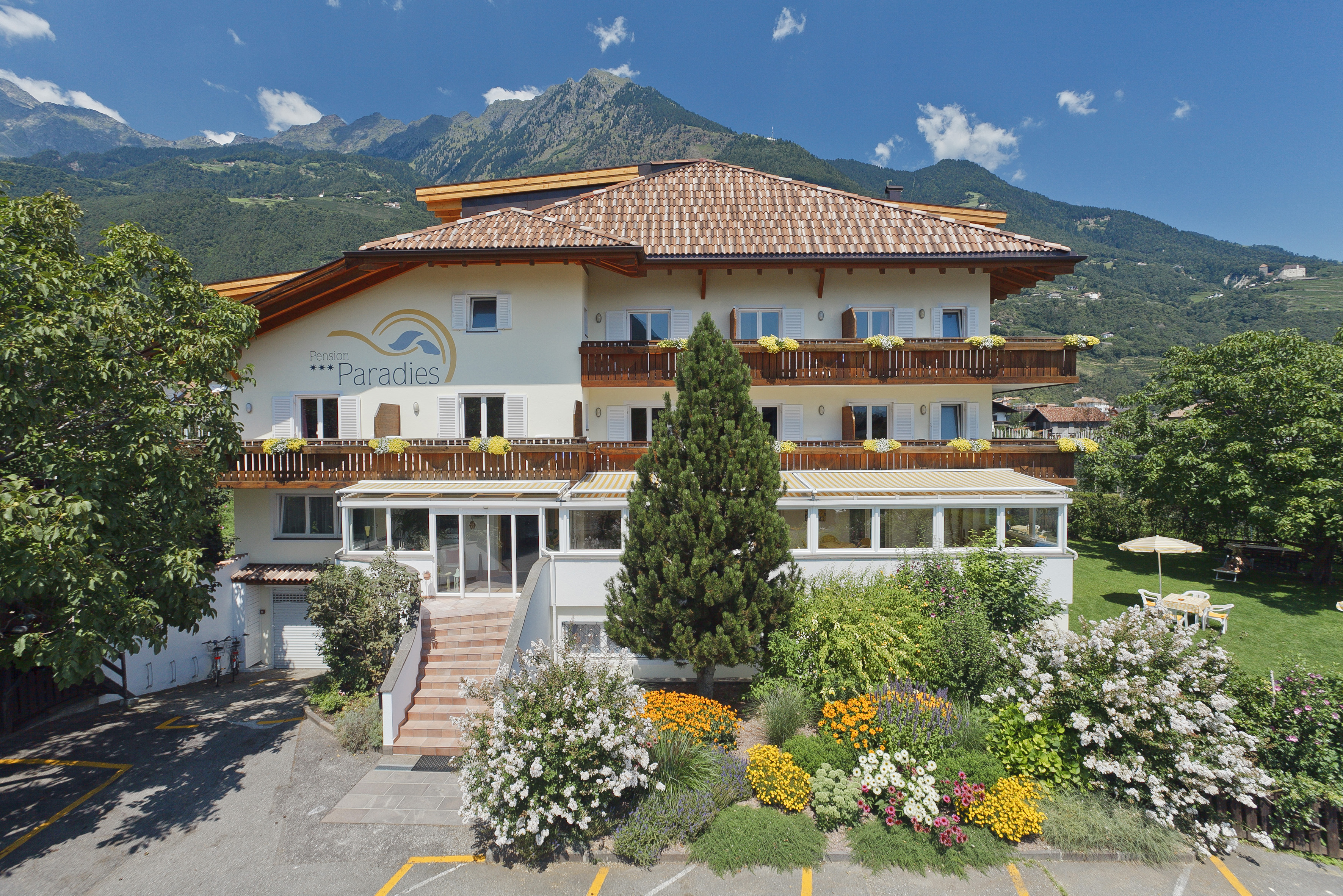 Pensionen - Girlan an der Weinstraße - Pension Paradies  - Pension Paradies