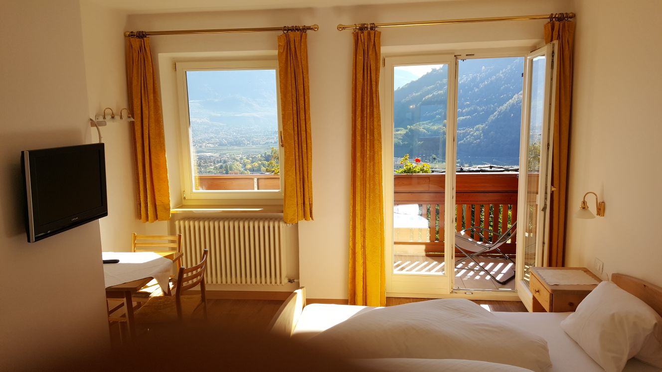 Pension Plarserhof Zimmerkategorien Doppelzimmer klein mit Südbalkon