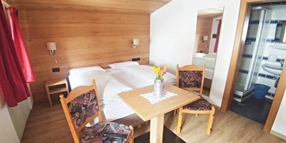 Pensionen - St. Kassian - Doppelzimmer mit Balkon - Garni Gabrieli