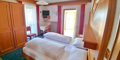 Pensionen - St. Kassian - Familienzimmer mit Balkon - Garni Gabrieli