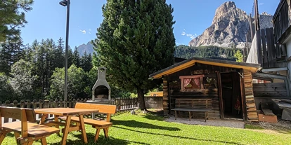 Pensionen - Frühstück: Frühstücksbuffet - Südtirol - Unser Garten - Garni Laura