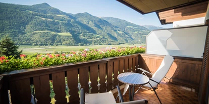 Pensionen - Naturns - Südbalkon Doppelbettzimmer - Pension Pardell - Zimmer Frühstück und Ferienwohnungen