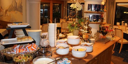 Pensionen - St. Kassian - Frühstücksbuffet - Residence Garni Trocker