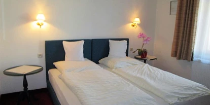 Pensionen - Kössen - gemütliches Standard Doppelzimmer  - Pension Florian am Park
