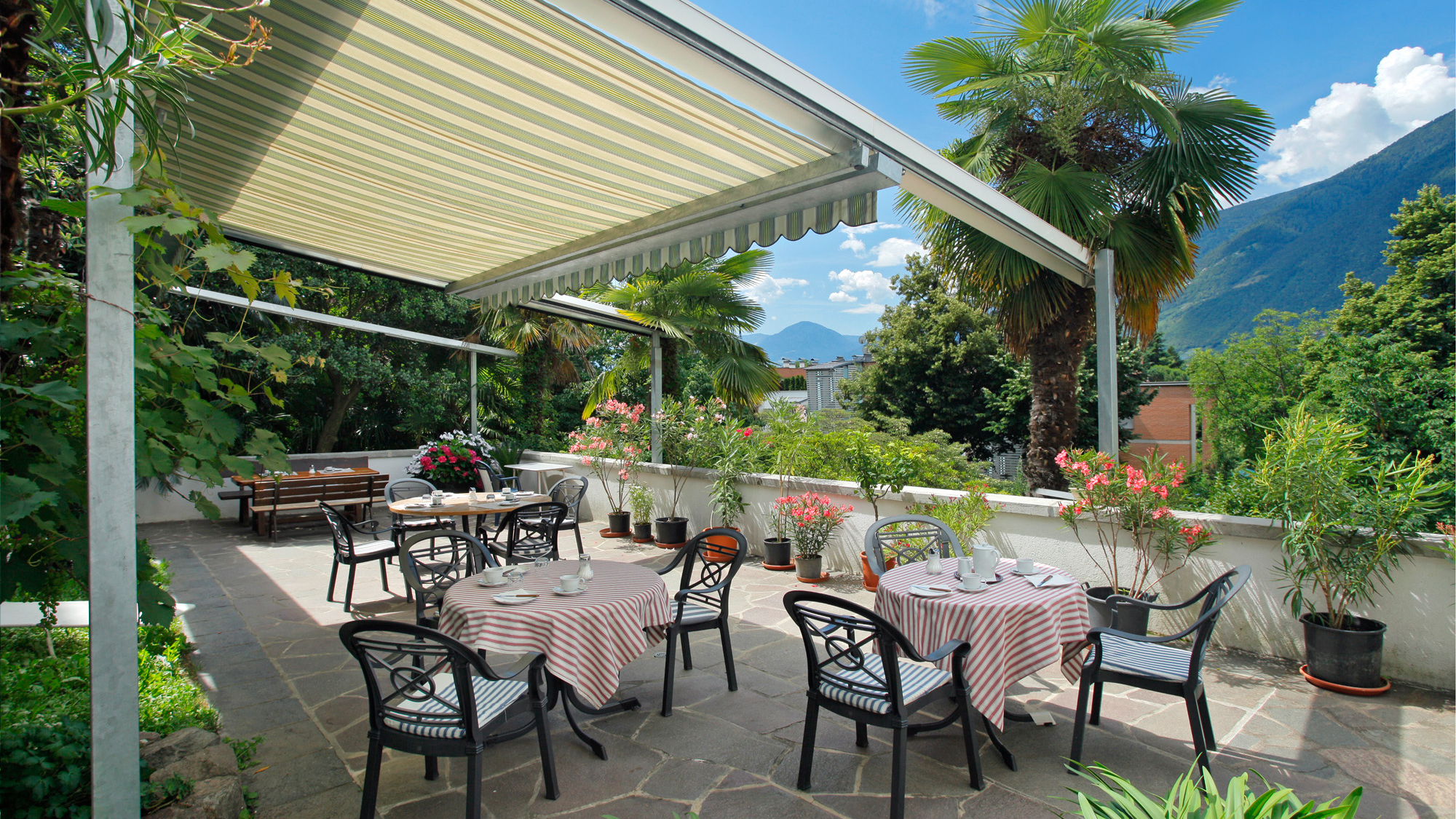 Pensionen - Balkon - Meran - Haus Rieder