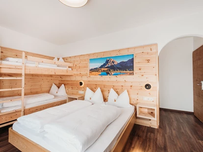 Pensionen - Restaurant - Vierbettzimmer - Pension Sonnenhof