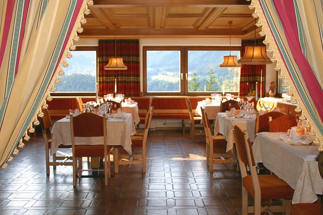 Frühstückspension: Speisesaal - Panoramapension Etschblick