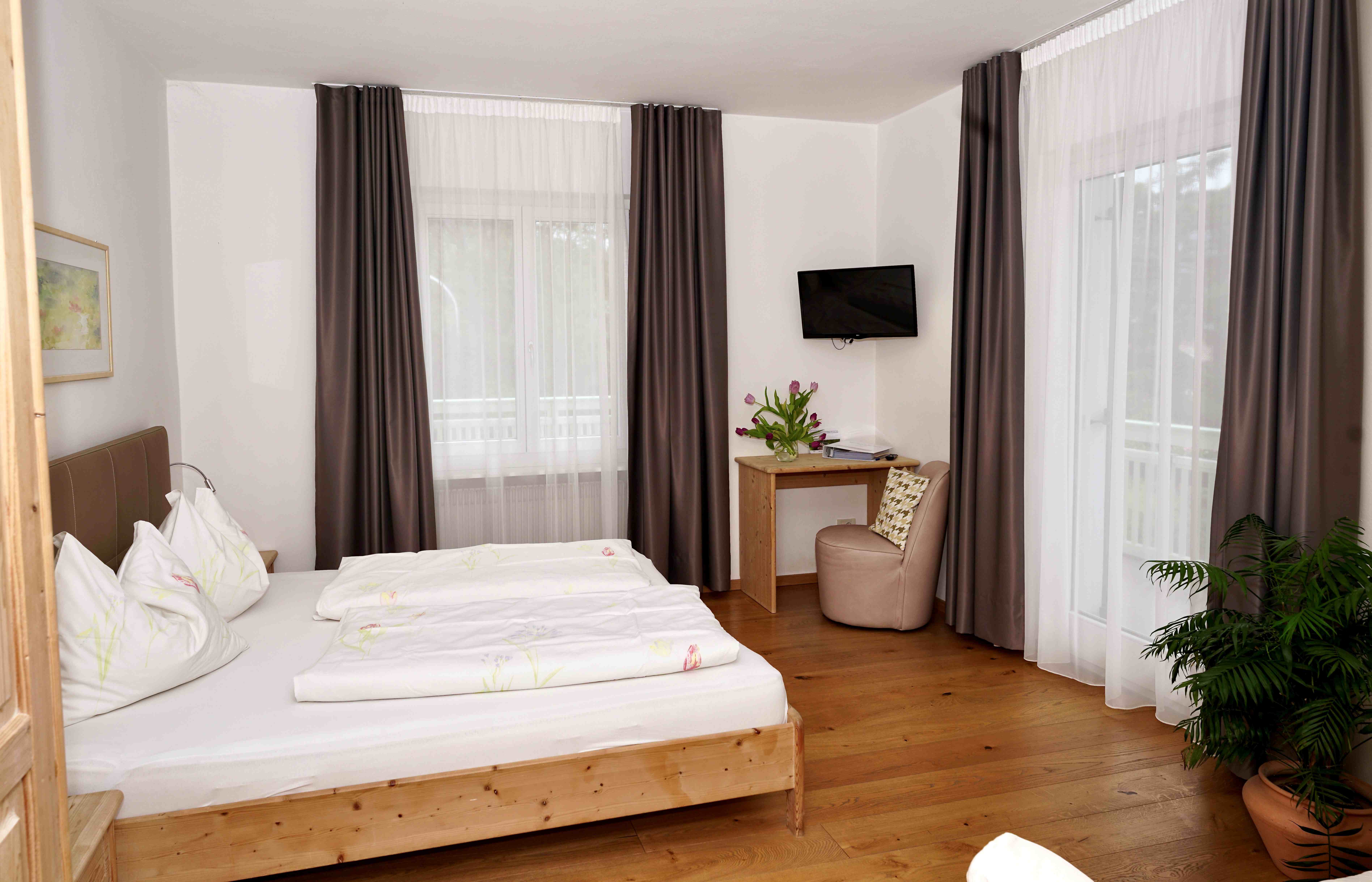 Frühstückspension: Zimmer - Burgunderhof