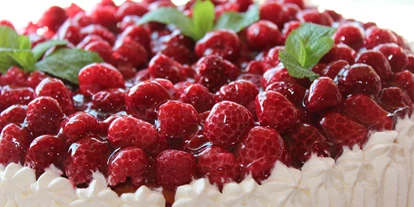 Pensionen - Restaurant - Kuchen am Nachmittag - Pension Widmann