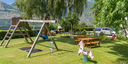 Pensionen - Naturns - Spielplatz für unsere Kinder. - Pension Baumgarten