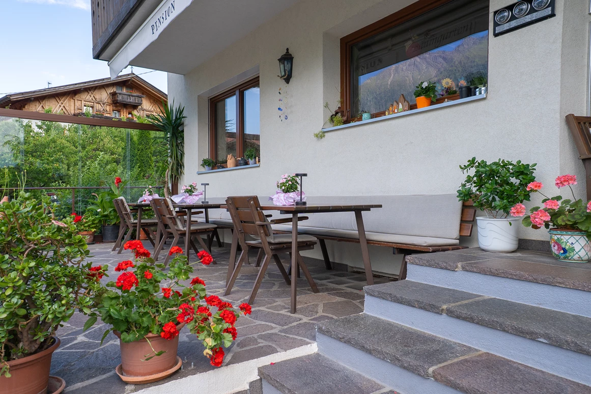 Frühstückspension: Terrasse - Pension Baumgarten
