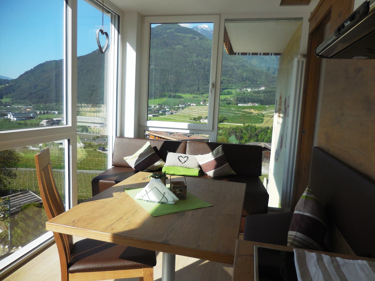 Haus Karin *** Zimmerkategorien Apartment Schlern 