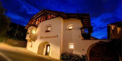 Pensionen - Neumarkt - Bei Abenddämmerung - Gasshuberhof der Fam. Mauracher
