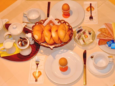 Frühstückspension: Frühstück - Pension CAN