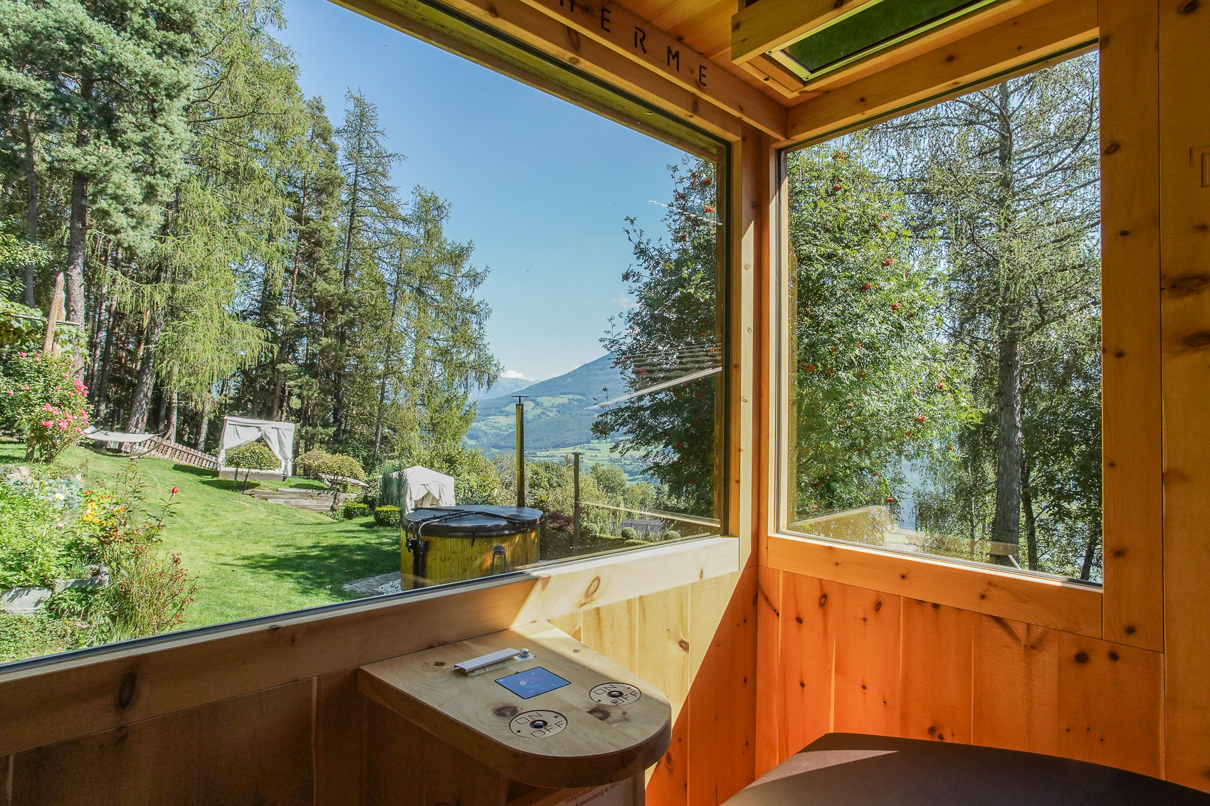 Pensionen - Balkon - Italien - Infrarot Panorama Sauna - Hotel Pension Erlacher