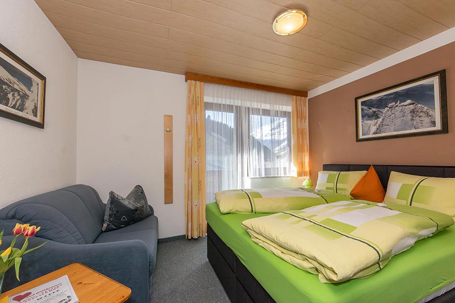 Pensionen - Radweg - Doppelzimmer mit Balkon - ***Frühstücks - Pension Sonnblickhof