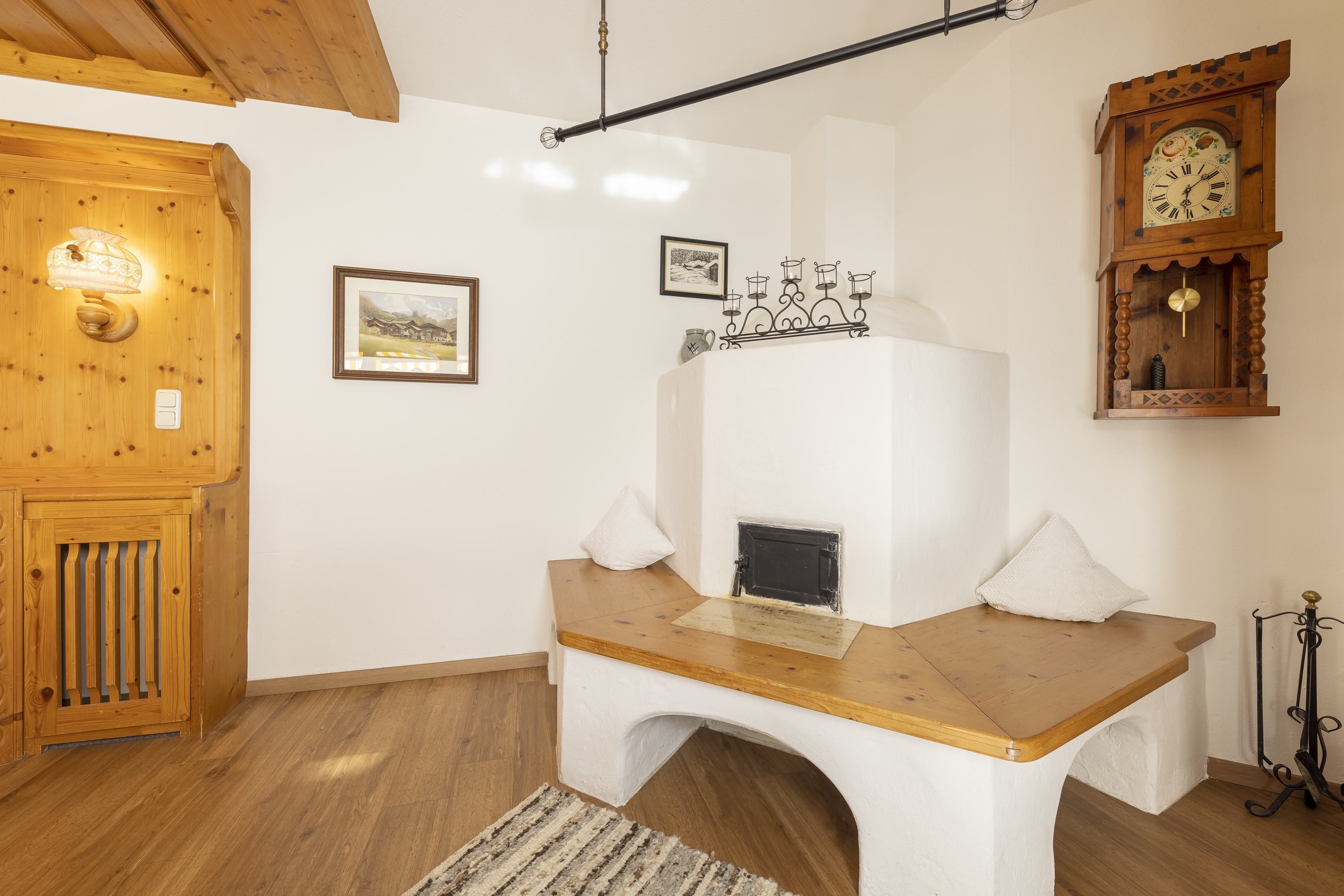 Frühstückspension: FW SCHEIBE (Kachelofen) - Pension Gulla