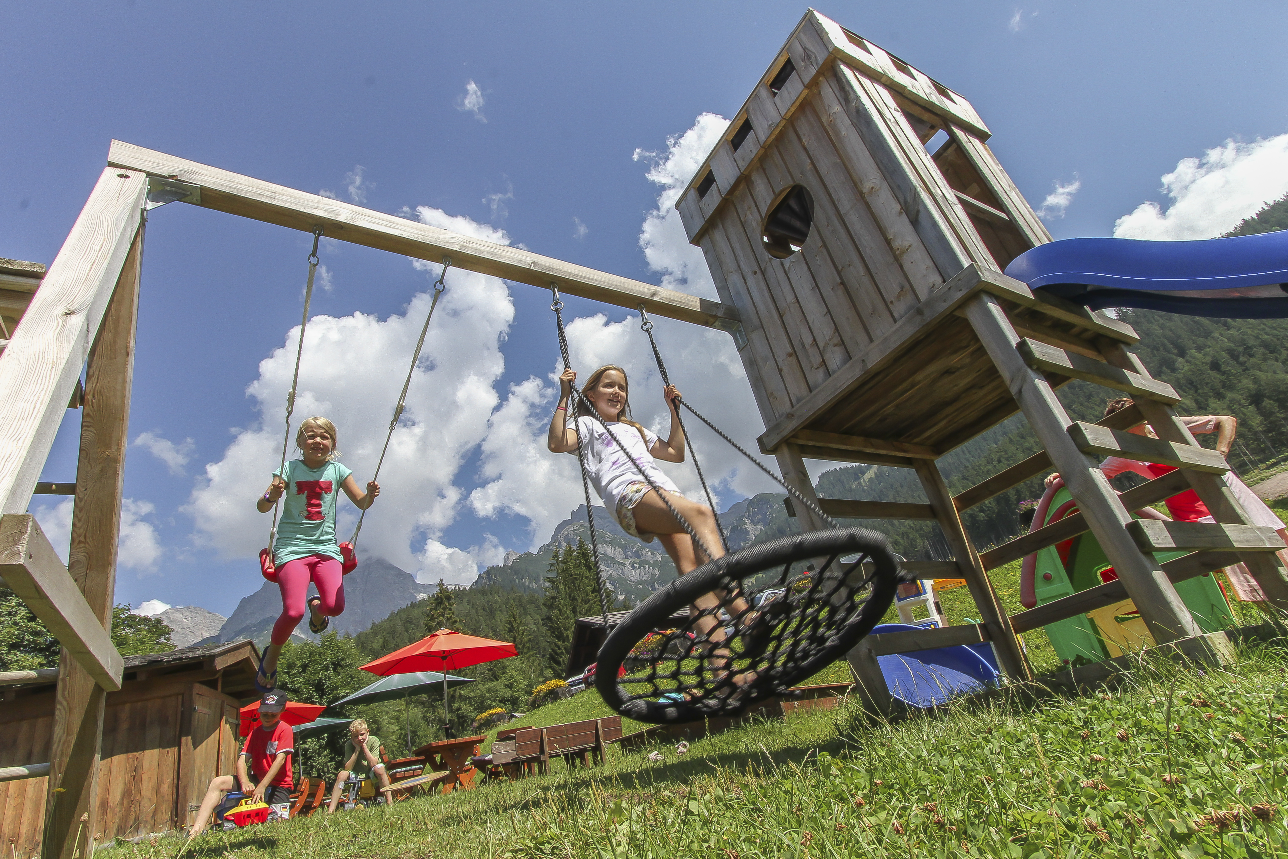 Frühstückspension: Schaukeln und Rutschen - Urlaubsparadies Liebmannhof