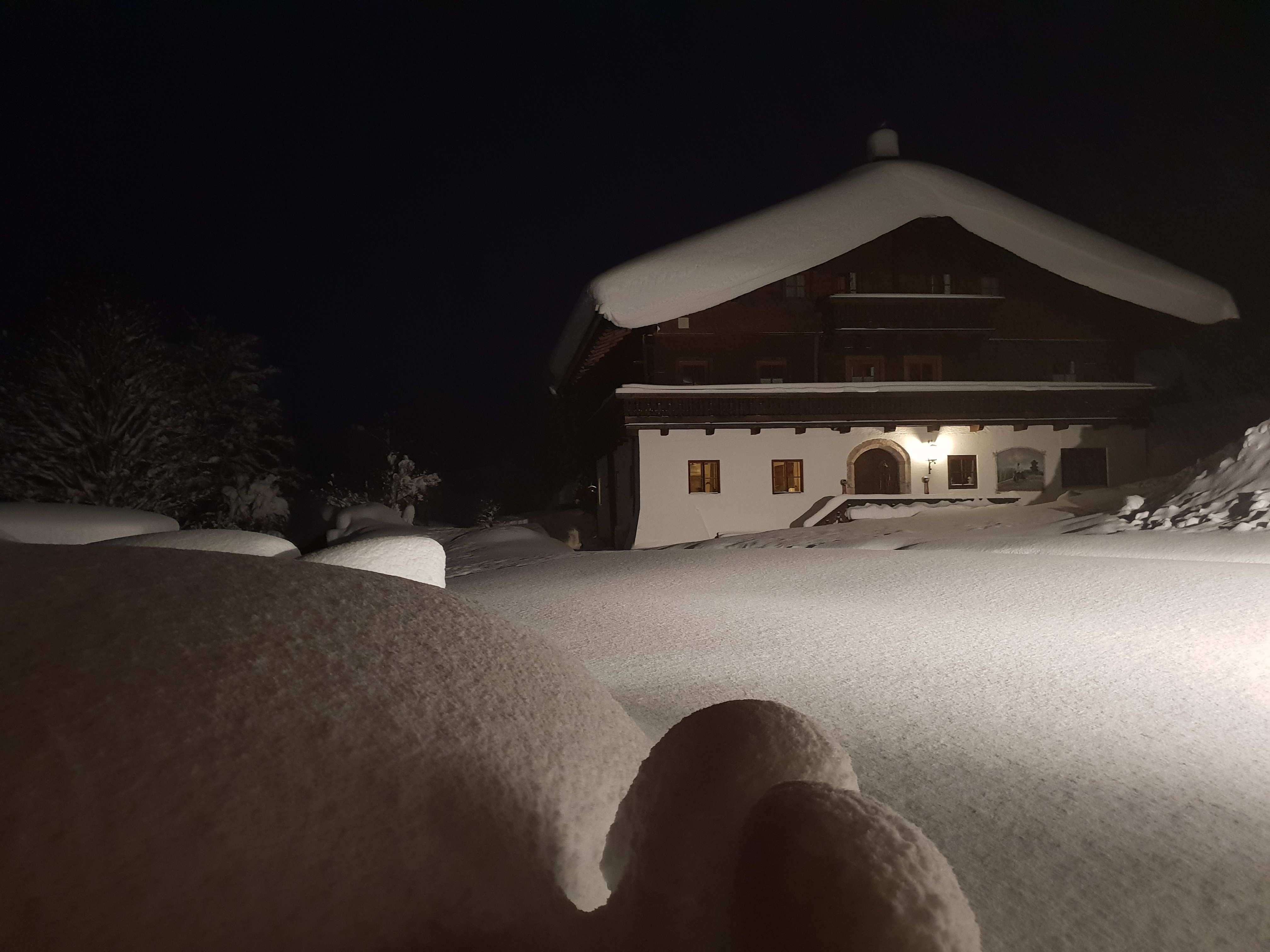 Frühstückspension: Liebmannhof bei Nacht im Winter - Urlaubsparadies Liebmannhof
