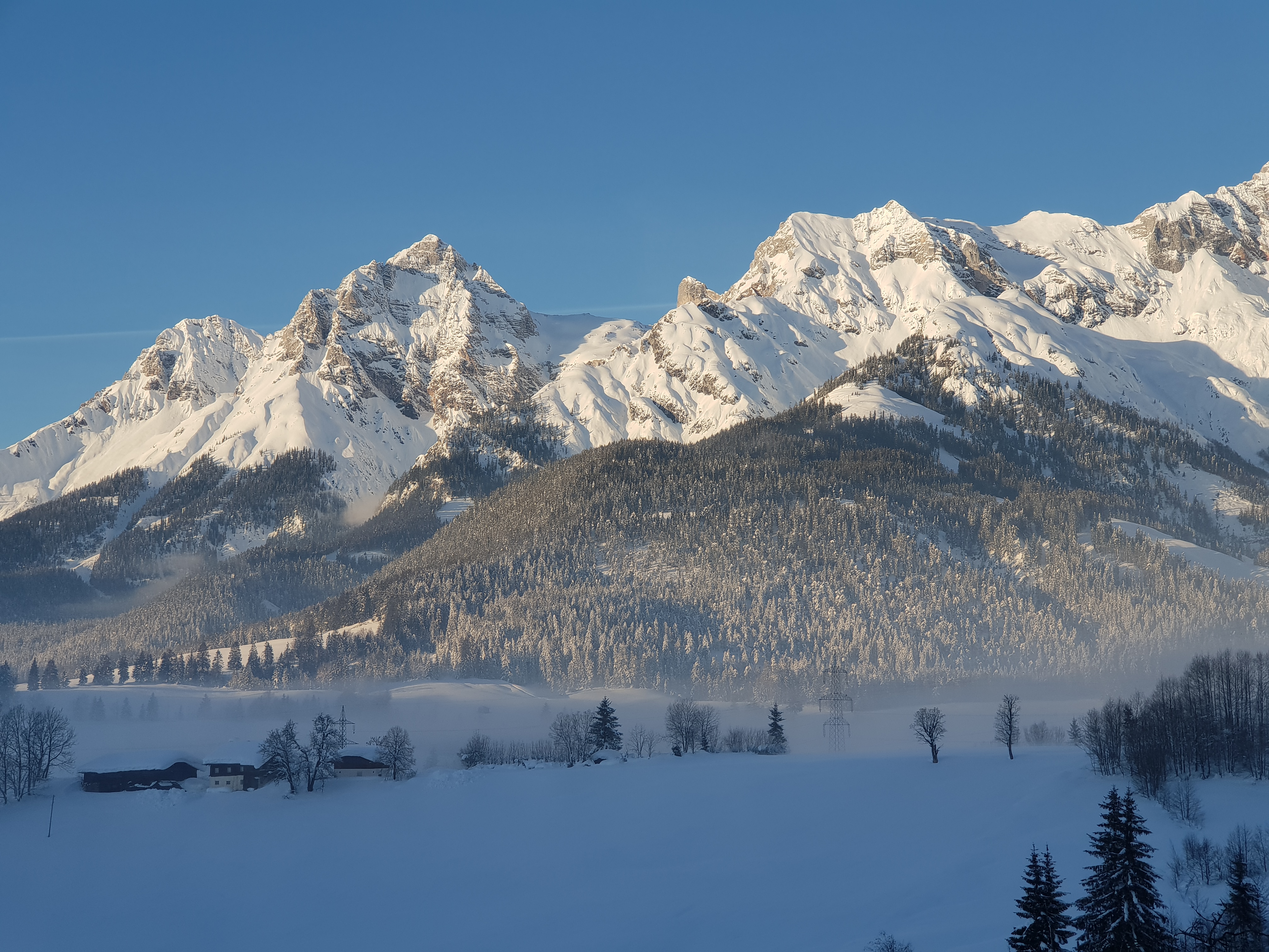 Frühstückspension: Blick auf das Steinerne Meer - Urlaubsparadies Liebmannhof