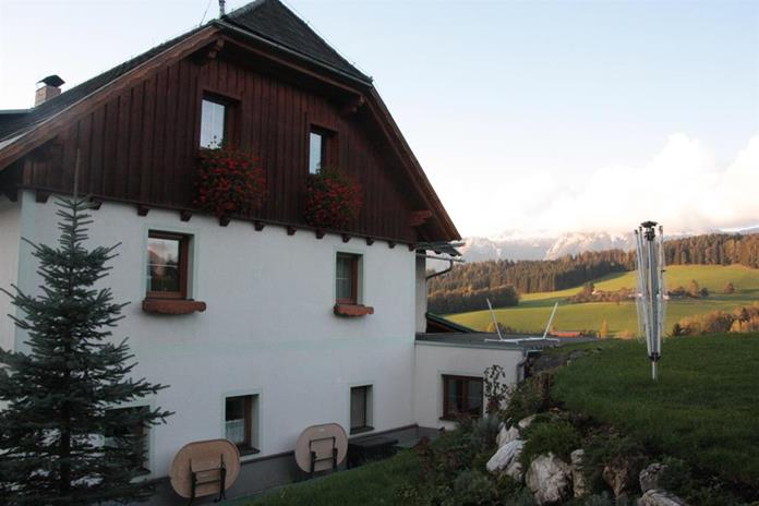 Frühstückspension: Ferienhof Schmalzbichl
