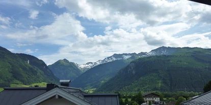 Pensionen - Parkplatz: kostenlos bei der Pension - Leogang - Aussicht im Stubachtal vom 2. Stock bei Pension zu Hause - Pension zu Hause