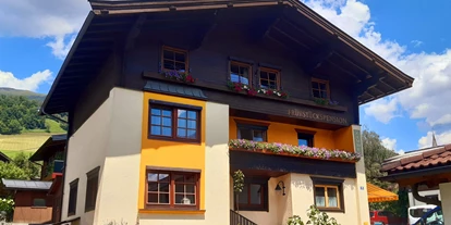 Pensionen - Parkplatz: kostenlos bei der Pension - Leogang - Pension zu Hause im Sommer - Pension zu Hause