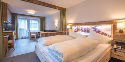 Pensionen - Parkplatz: kostenlos bei der Pension - Alpbach - Zimmer/Apartment Typ A, Typ B, Typ C NEU Renoviert - Hotel & Apart Central