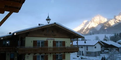Pensionen - Parkplatz: kostenlos bei der Pension - Leogang - Haus Monika