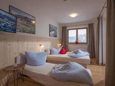 Frühstückspension: Appartementhaus Embacher