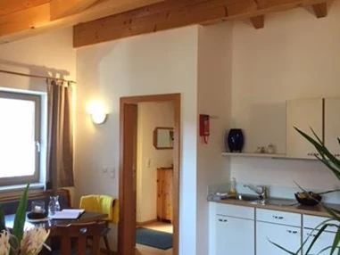 Frühstückspension: Appartementhaus Embacher