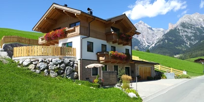 Pensionen - Parkplatz: kostenlos bei der Pension - Leogang - Hausfoto - Appartement Monika Herzog