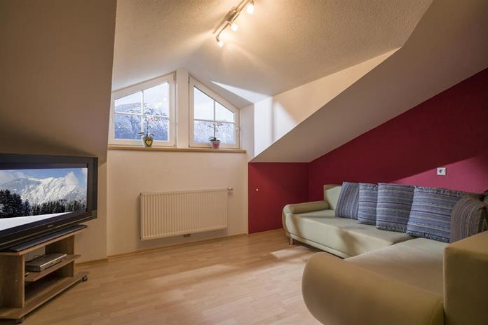 Pensionen - Garten - Kaltenbach (Kaltenbach) - Gästehaus Vroni